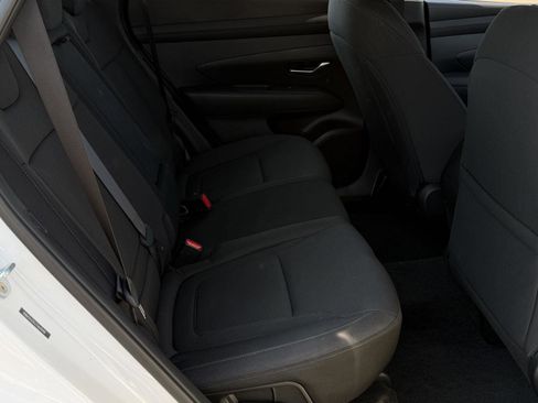 Certified 2026 Hyundai Tucson SE FWD image 24