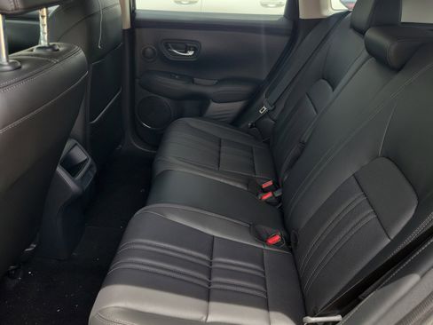 New 2026 Honda HR-V EX-L image 9
