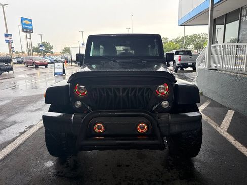 Used 2016 Jeep Wrangler Unlimited Sport w/ Quick Order Package 23S AWD/4WD image 2
