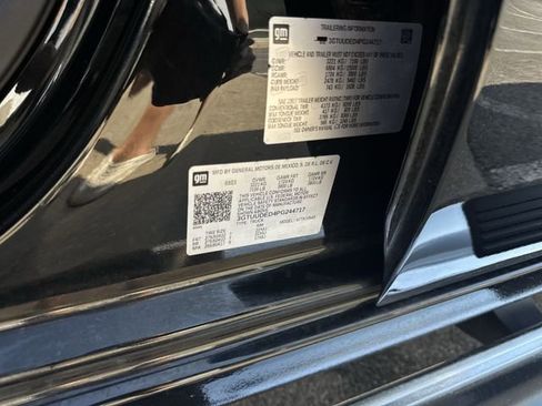 Used 2023 GMC Sierra 1500 SLT w/ SLT Premium Package image 35