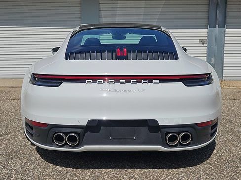 Used 2022 Porsche 911 Carrera 4S AWD/4WD image 6