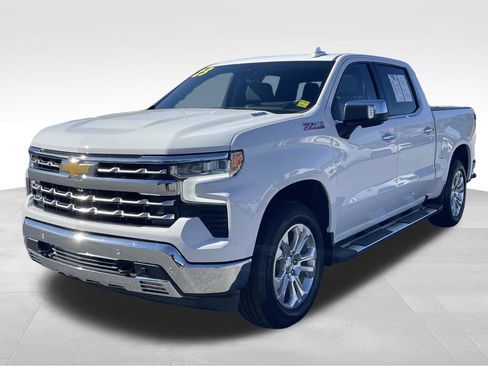 Used 2023 Chevrolet Silverado 1500 LTZ w/ LTZ Premium Package image 8