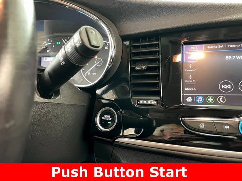 Certified 2022 Buick Encore Preferred w/ Safety Package image 5