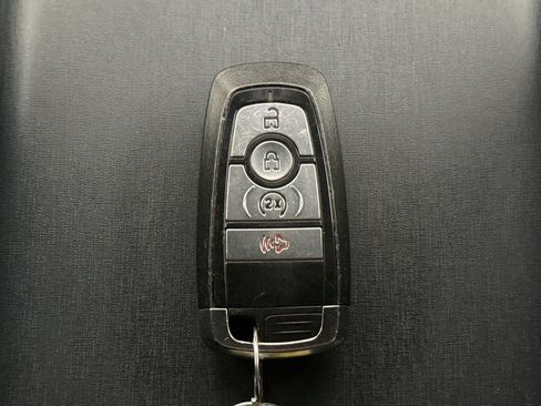 Used 2023 Ford Bronco Outer Banks image 21