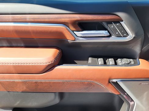 New 2026 GMC Sierra 2500 Denali Ultimate AWD/4WD image 19