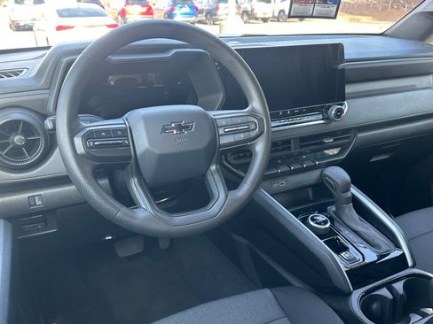 Used 2024 Chevrolet Colorado Trail Boss w/ Advanced Trailering Package image 22