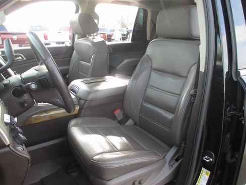 Used 2017 GMC Yukon Denali w/ Open Road Package image 20