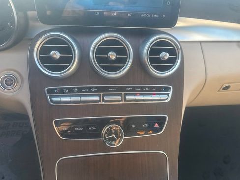 Used 2021 Mercedes-Benz C 300 4MATIC Sedan image 19