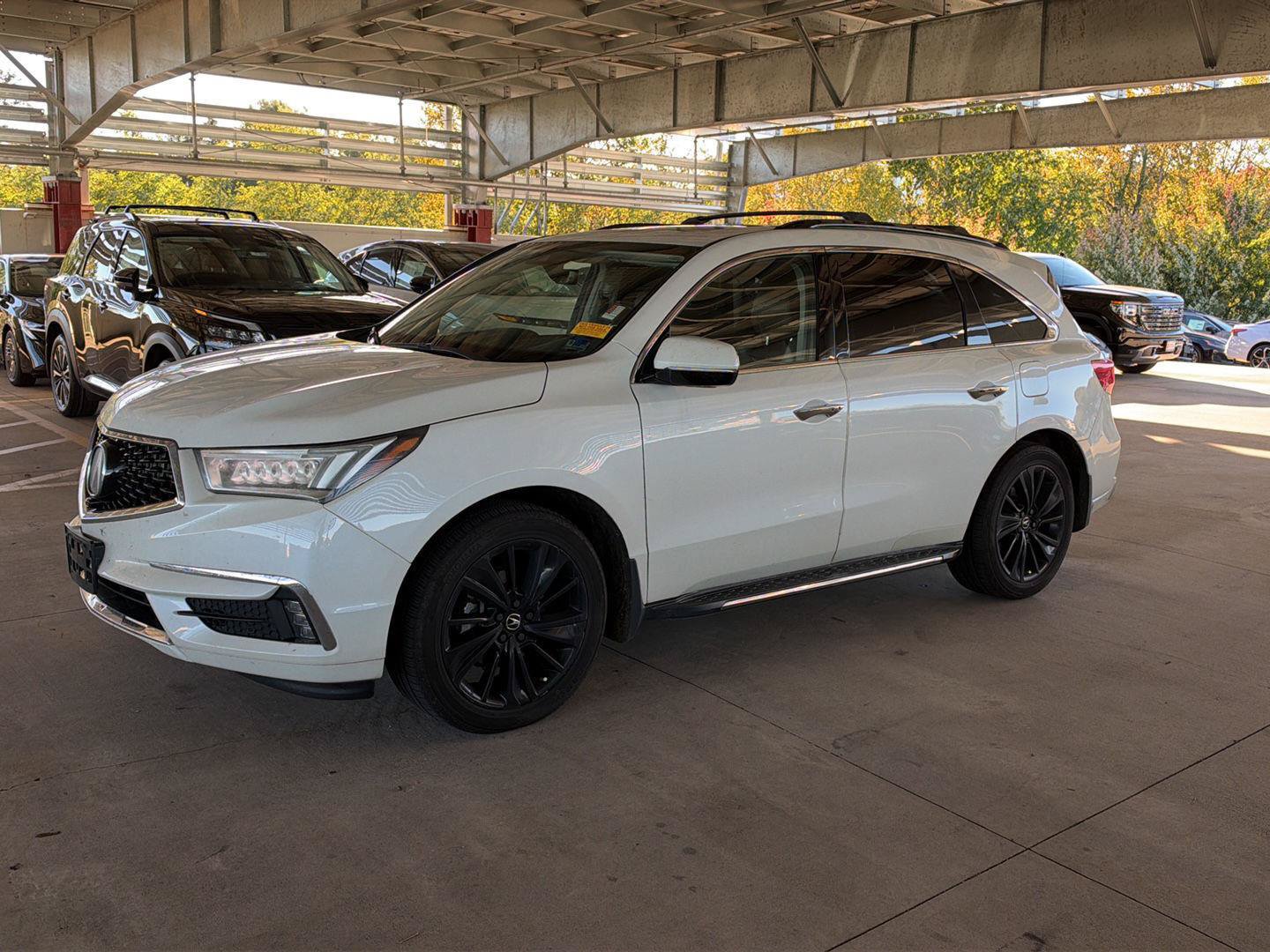 Used 2019 Acura MDX w/ Advance Package AWD/4WD image 1