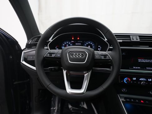 New 2025 Audi Q3 2.0T Premium Plus w/ Premium Plus Package image 4