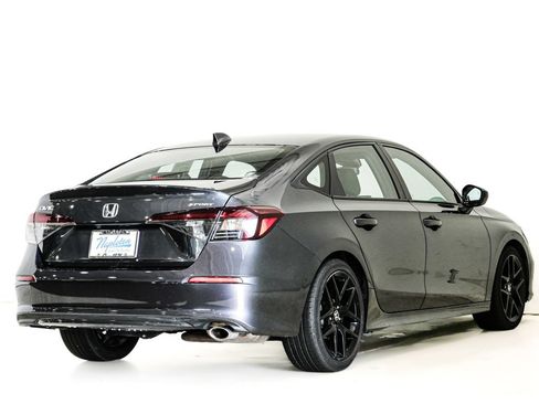 Used 2025 Honda Civic Sport image 6