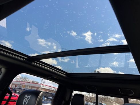 Used 2022 RAM 1500 Laramie image 19