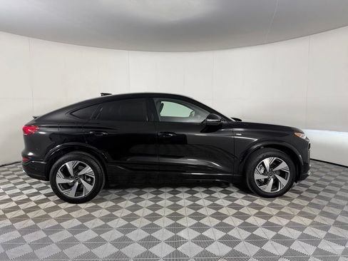 Used 2025 Audi Q6 e-tron Premium Plus w/ Premium Plus AWD/4WD image 6