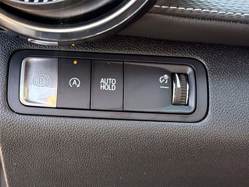 Used 2025 Chevrolet Equinox LT image 16