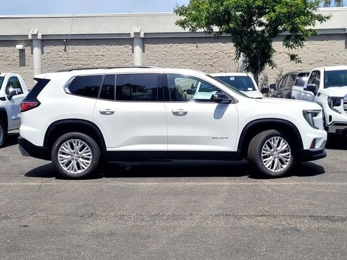 New 2026 GMC Acadia Elevation w/ Elevation Premium Package FWD image 3