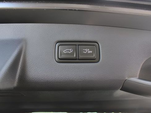 New 2026 Kia Carnival EX image 7