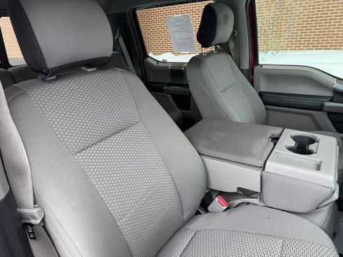 Used 2016 Ford F150 XLT w/ Equipment Group 302A Luxury AWD/4WD image 40