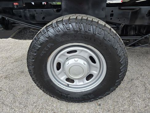 Used 2019 Ford F250 XL w/ Power Equipment Group AWD/4WD image 31