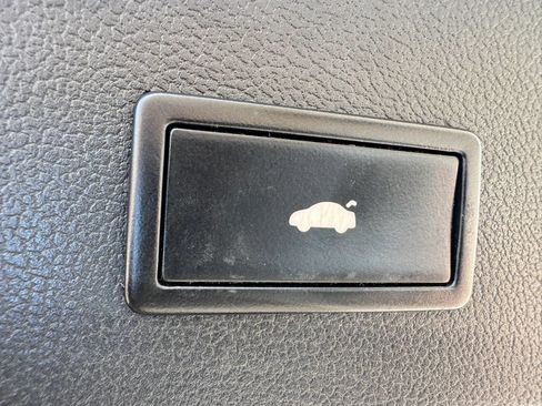 Used 2013 Audi A4 Premium Plus AWD/4WD image 40