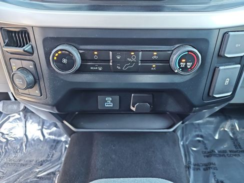 Used 2023 Ford F150 XLT AWD/4WD image 25