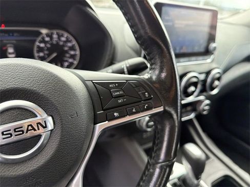 Used 2021 Nissan Sentra SV w/ Electronics Package image 18