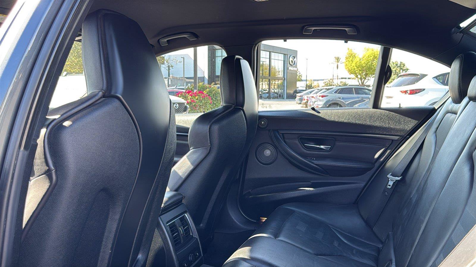 Used 2016 BMW M3 RWD image 26