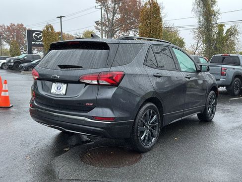 Used 2022 Chevrolet Equinox RS w/ RS Leather Package image 3