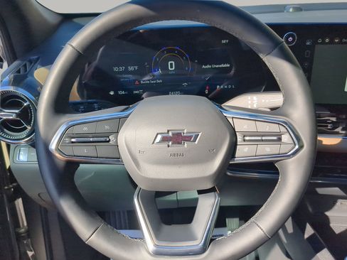 Used 2025 Chevrolet Equinox ACTIV w/ Convenience Package III image 58