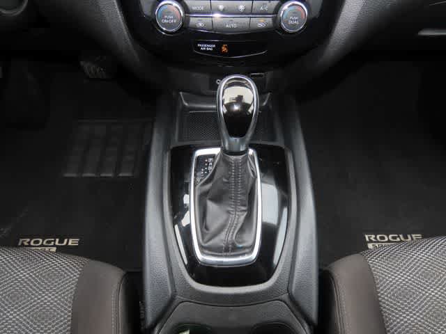 Used 2021 Nissan Rogue Sport SV AWD/4WD image 21