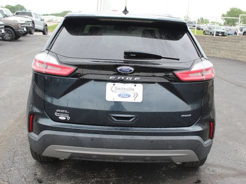 Used 2024 Ford Edge SEL w/ Convenience Package AWD/4WD image 6