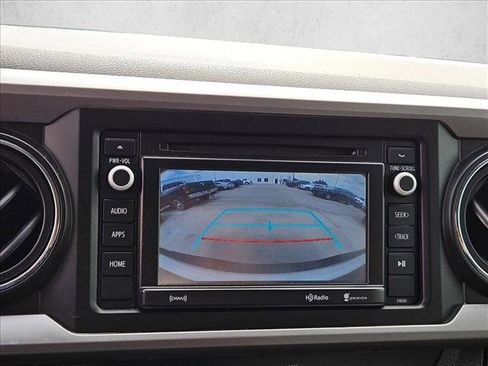 Used 2019 Toyota Tacoma SR5 RWD image 14