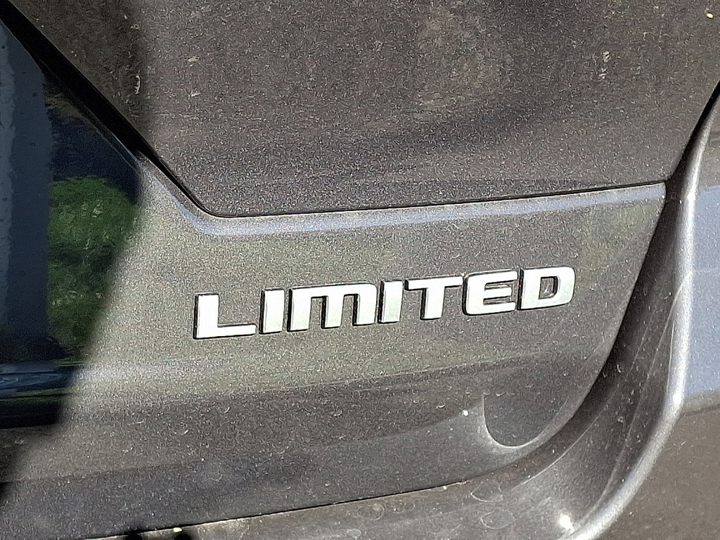 New 2025 Jeep Grand Cherokee Limited AWD/4WD image 4
