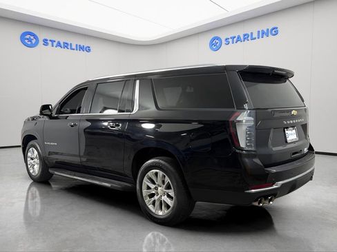 Certified 2025 Chevrolet Suburban Premier AWD/4WD image 6