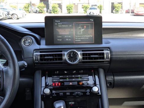 Used 2022 Lexus IS 350 F Sport image 13