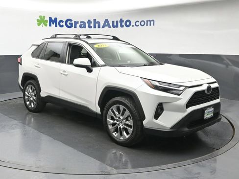 Used 2022 Toyota RAV4 XLE Premium AWD/4WD image 2