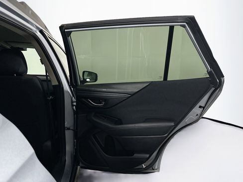 Used 2023 Subaru Outback Premium image 29