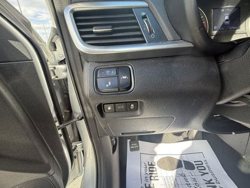 Used 2019 Kia Optima LX w/ LX 17" Wheel Package image 18