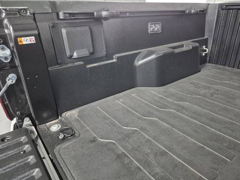 New 2025 Toyota Tacoma TRD Off-Road image 7