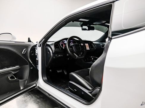 Used 2021 Dodge Challenger SRT Hellcat Redeye image 40