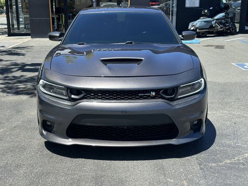 Used 2019 Dodge Charger Scat Pack w/ Plus Group RWD image 5