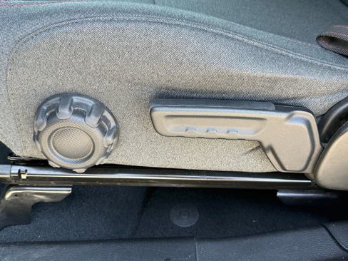 Used 2024 Jeep Wrangler Unlimited Rubicon image 28