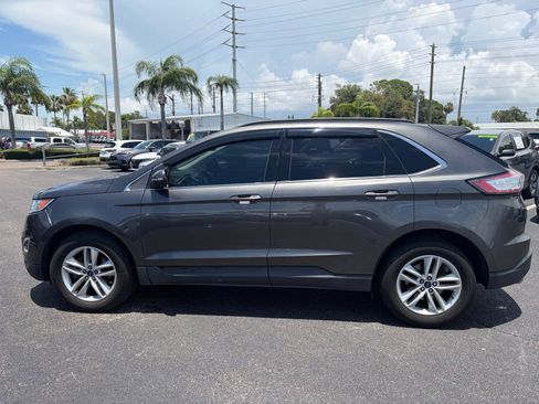 Used 2018 Ford Edge SEL w/ Equipment Group 201A FWD image 4