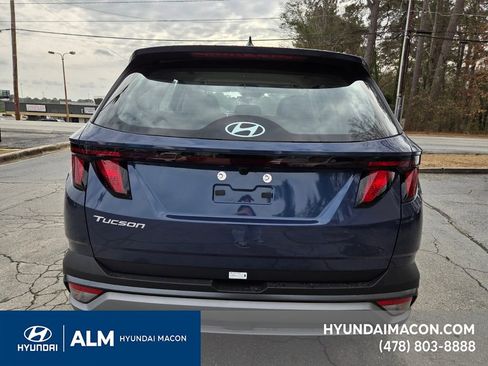 New 2026 Hyundai Tucson SE image 4