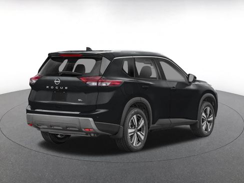 Used 2026 Nissan Rogue SL AWD/4WD image 2