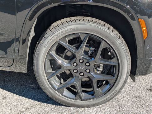 New 2026 Chevrolet Traverse RS image 12