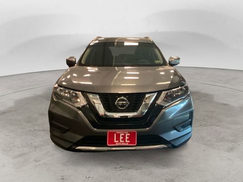 Used 2019 Nissan Rogue SV image 9
