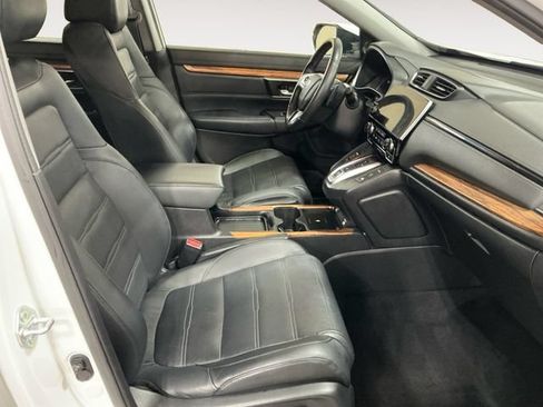 Used 2022 Honda CR-V Touring image 16