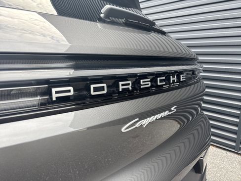 Certified 2024 Porsche Cayenne S image 26