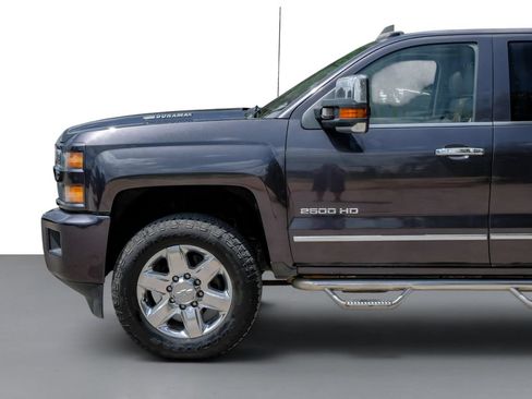 Used 2016 Chevrolet Silverado 2500 LTZ w/ Duramax Plus Package AWD/4WD image 10