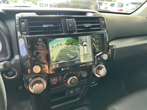 Used 2023 Toyota 4Runner TRD Off-Road Premium w/ Off Road Premium Plus Package AWD/4WD image 27